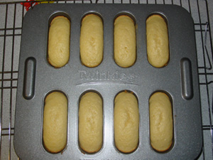 twinkie-baking